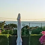 アパート Angeliki