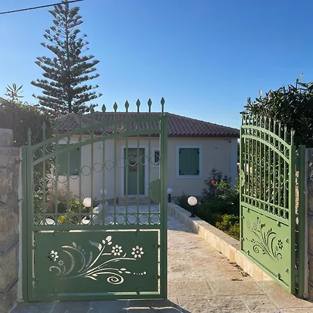 Angeliki דירה