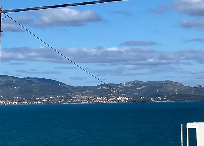 Angeliki Apartman Lászi